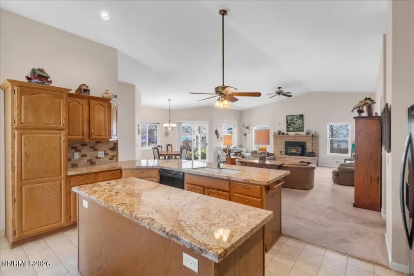 1490 Mary Jo, Gardnerville, Nevada 89460, 3 Bedrooms Bedrooms, ,2 BathroomsBathrooms,Residential,Residential,Mary Jo,260002617