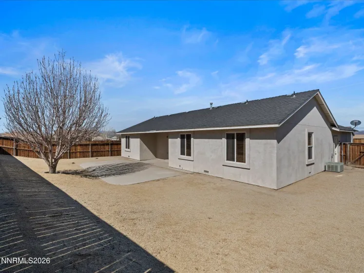 400 Bens, Fernley, Nevada 89408, 3 Bedrooms Bedrooms, ,2 BathroomsBathrooms,Residential,Residential,Bens,260002619