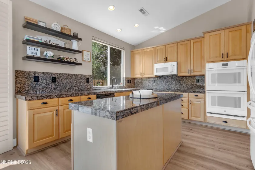 2960 Sage Ridge, Reno, Nevada 89509, 3 Bedrooms Bedrooms, ,2 BathroomsBathrooms,Residential,Residential,Sage Ridge,260002618