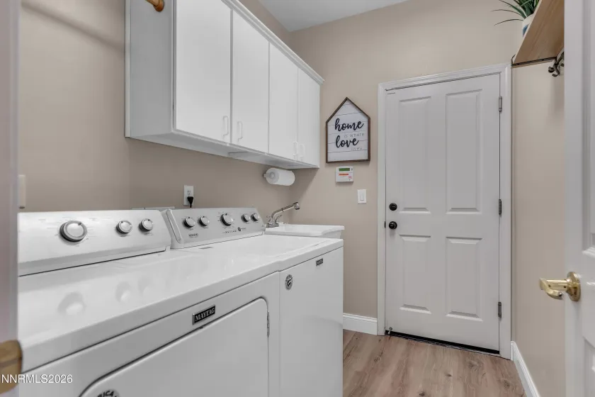 2960 Sage Ridge, Reno, Nevada 89509, 3 Bedrooms Bedrooms, ,2 BathroomsBathrooms,Residential,Residential,Sage Ridge,260002618