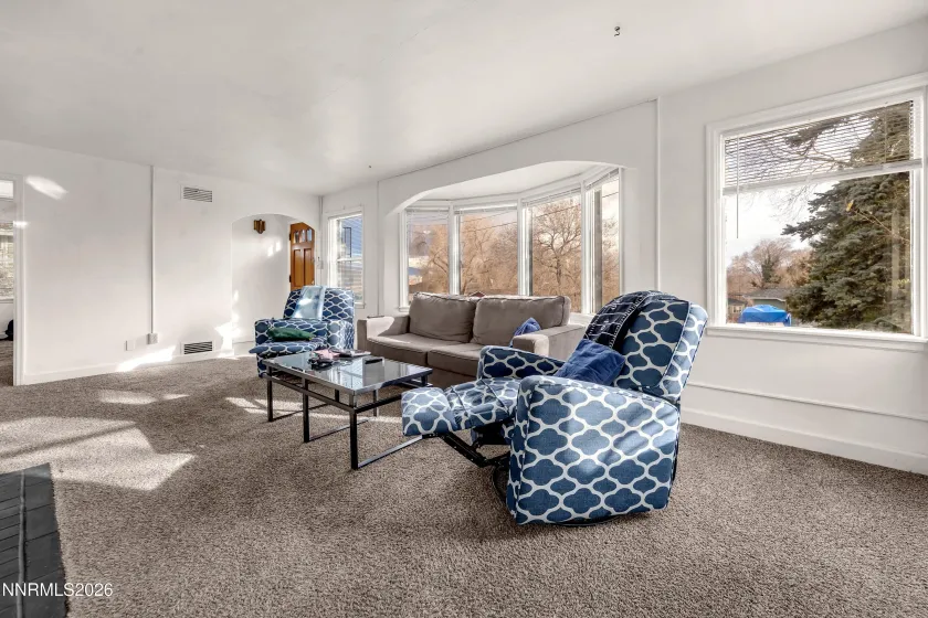 1111 Strand, Reno, Nevada 89503, ,1 BathroomBathrooms,Residential Income,Residential,Strand,260002060