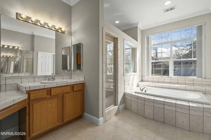 1599 Rio Grande, Reno, Nevada 89521, 3 Bedrooms Bedrooms, ,3 BathroomsBathrooms,Residential,Residential,Rio Grande,260002625