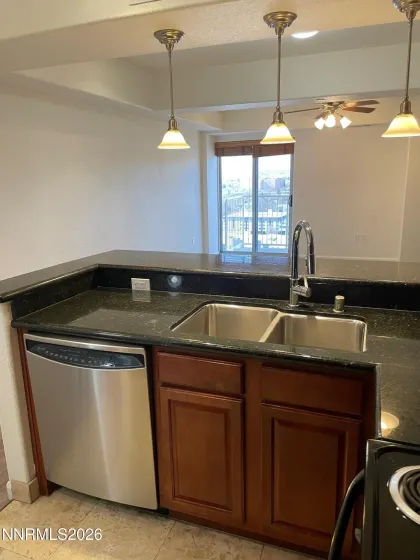 200 2nd, Reno, Nevada 89501, 1 Bedroom Bedrooms, ,1 BathroomBathrooms,Residential,Residential,2nd,260002628