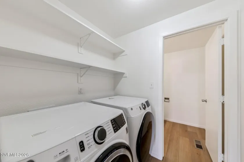 14 Condor, Carson City, Nevada 89701, 3 Bedrooms Bedrooms, ,3 BathroomsBathrooms,Residential,Residential,Condor,260002630