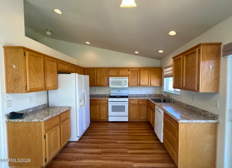 210 Emigrant, Fernley, Nevada 89408, 3 Bedrooms Bedrooms, ,2 BathroomsBathrooms,Residential Lease,Manufactured,Emigrant,260002634