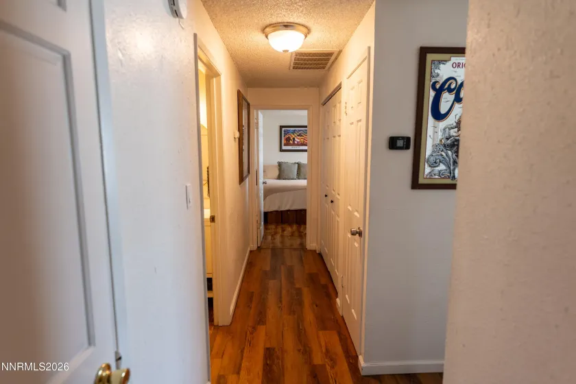 6764 Honeysuckle, Reno, Nevada 89506, 2 Bedrooms Bedrooms, ,2 BathroomsBathrooms,Residential,Residential,Honeysuckle,260002640