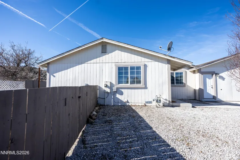 6764 Honeysuckle, Reno, Nevada 89506, 2 Bedrooms Bedrooms, ,2 BathroomsBathrooms,Residential,Residential,Honeysuckle,260002640
