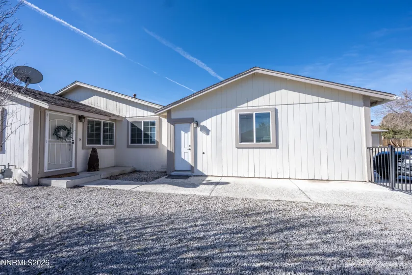 6764 Honeysuckle, Reno, Nevada 89506, 2 Bedrooms Bedrooms, ,2 BathroomsBathrooms,Residential,Residential,Honeysuckle,260002640