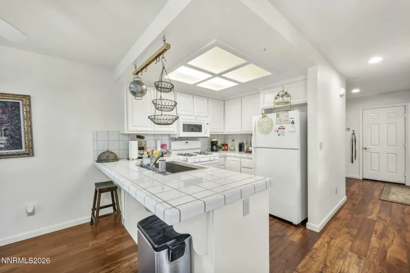 1179 Cottonwood, Gardnerville, Nevada 89410, 2 Bedrooms Bedrooms, ,3 BathroomsBathrooms,Residential,Residential,Cottonwood,260002637