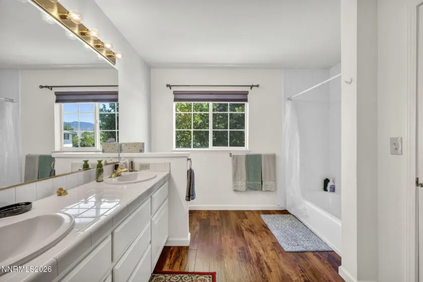 1179 Cottonwood, Gardnerville, Nevada 89410, 2 Bedrooms Bedrooms, ,3 BathroomsBathrooms,Residential,Residential,Cottonwood,260002637