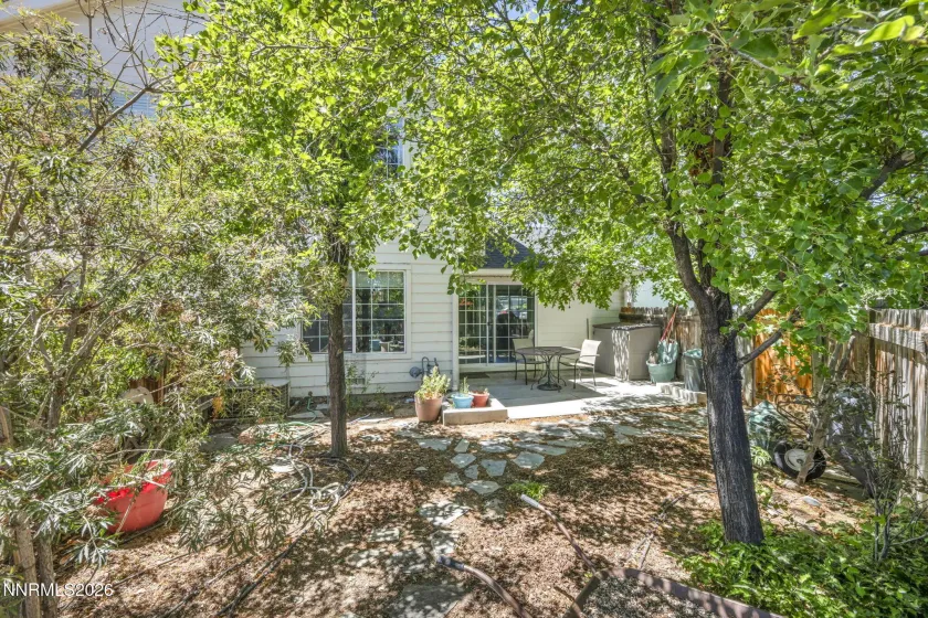 1179 Cottonwood, Gardnerville, Nevada 89410, 2 Bedrooms Bedrooms, ,3 BathroomsBathrooms,Residential,Residential,Cottonwood,260002637