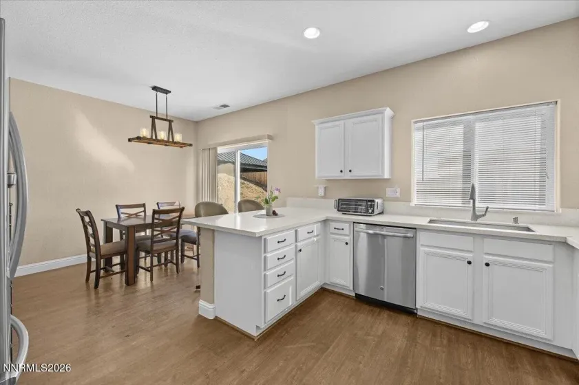 5040 Hitch, Reno, Nevada 89506, 3 Bedrooms Bedrooms, ,3 BathroomsBathrooms,Residential,Residential,Hitch,260002644