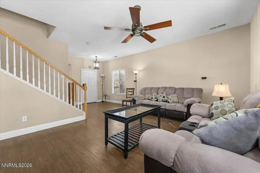 5040 Hitch, Reno, Nevada 89506, 3 Bedrooms Bedrooms, ,3 BathroomsBathrooms,Residential,Residential,Hitch,260002644