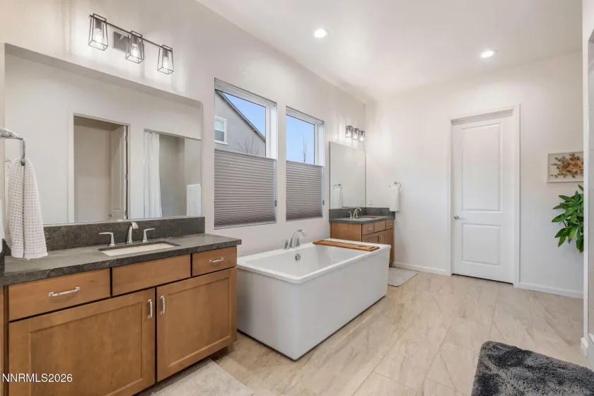 2150 Kinglet, Spanish Springs, Nevada 89441, 3 Bedrooms Bedrooms, ,4 BathroomsBathrooms,Residential,Residential,Kinglet,260002653