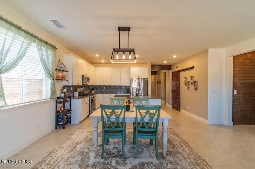 1124 Dapple, Minden, Nevada 89423, 3 Bedrooms Bedrooms, ,2 BathroomsBathrooms,Residential,Residential,Dapple,260002655