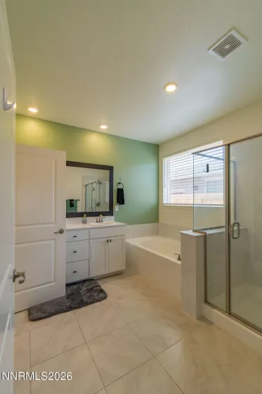 1124 Dapple, Minden, Nevada 89423, 3 Bedrooms Bedrooms, ,2 BathroomsBathrooms,Residential,Residential,Dapple,260002655