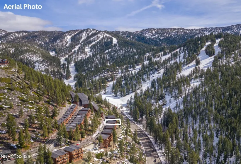 400 Fairview, Incline Village, Nevada 89451, 4 Bedrooms Bedrooms, ,4 BathroomsBathrooms,Residential,Residential,Fairview,260002657