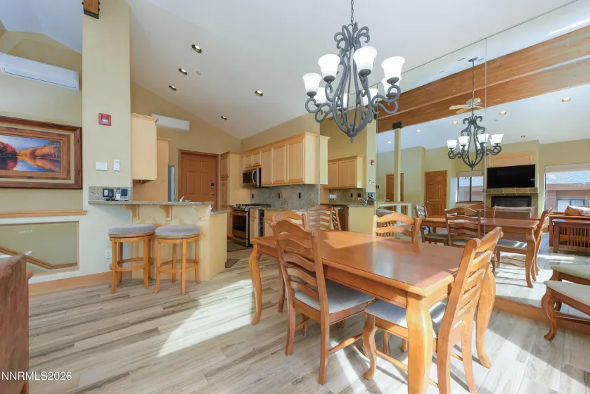 400 Fairview, Incline Village, Nevada 89451, 4 Bedrooms Bedrooms, ,4 BathroomsBathrooms,Residential,Residential,Fairview,260002657