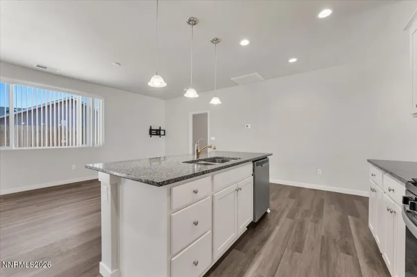 1910 Patrick, Fernley, Nevada 89408, 3 Bedrooms Bedrooms, ,2 BathroomsBathrooms,Residential,Residential,Patrick,260002658