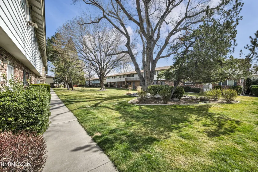 312 Smithridge, Reno, Nevada 89502, 2 Bedrooms Bedrooms, ,2 BathroomsBathrooms,Residential,Residential,Smithridge,260002667