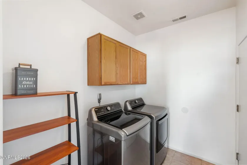 9190 Brightridge, Reno, Nevada 89506, 3 Bedrooms Bedrooms, ,2 BathroomsBathrooms,Residential,Residential,Brightridge,260002665