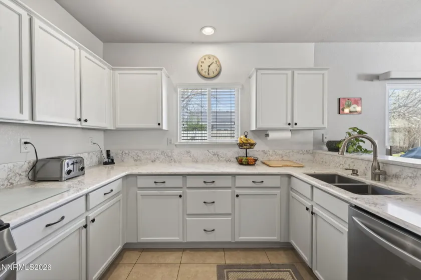 1348 Chichester, Gardnerville, Nevada 89410, 3 Bedrooms Bedrooms, ,3 BathroomsBathrooms,Residential,Residential,Chichester,260002669