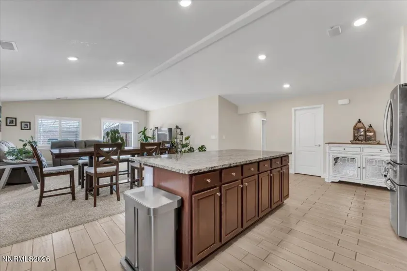 7110 Quill, Reno, Nevada 89506, 4 Bedrooms Bedrooms, ,2 BathroomsBathrooms,Residential,Residential,Quill,260002670