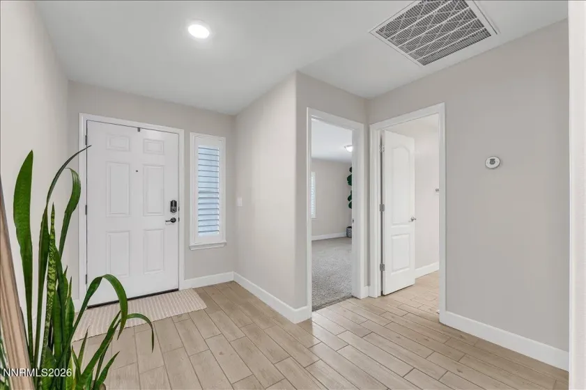 7110 Quill, Reno, Nevada 89506, 4 Bedrooms Bedrooms, ,2 BathroomsBathrooms,Residential,Residential,Quill,260002670