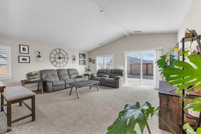 7110 Quill, Reno, Nevada 89506, 4 Bedrooms Bedrooms, ,2 BathroomsBathrooms,Residential,Residential,Quill,260002670