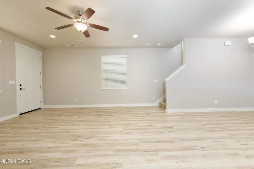 1142 Montevideo, Minden, Nevada 89423, 3 Bedrooms Bedrooms, ,3 BathroomsBathrooms,Residential,Residential,Montevideo,260002674