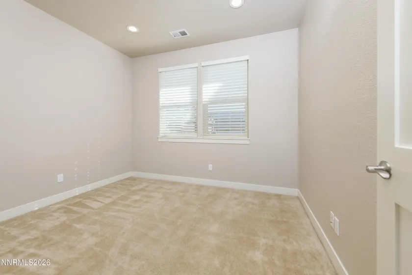 1142 Montevideo, Minden, Nevada 89423, 3 Bedrooms Bedrooms, ,3 BathroomsBathrooms,Residential,Residential,Montevideo,260002674