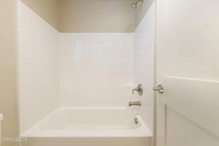 1142 Montevideo, Minden, Nevada 89423, 3 Bedrooms Bedrooms, ,3 BathroomsBathrooms,Residential,Residential,Montevideo,260002674