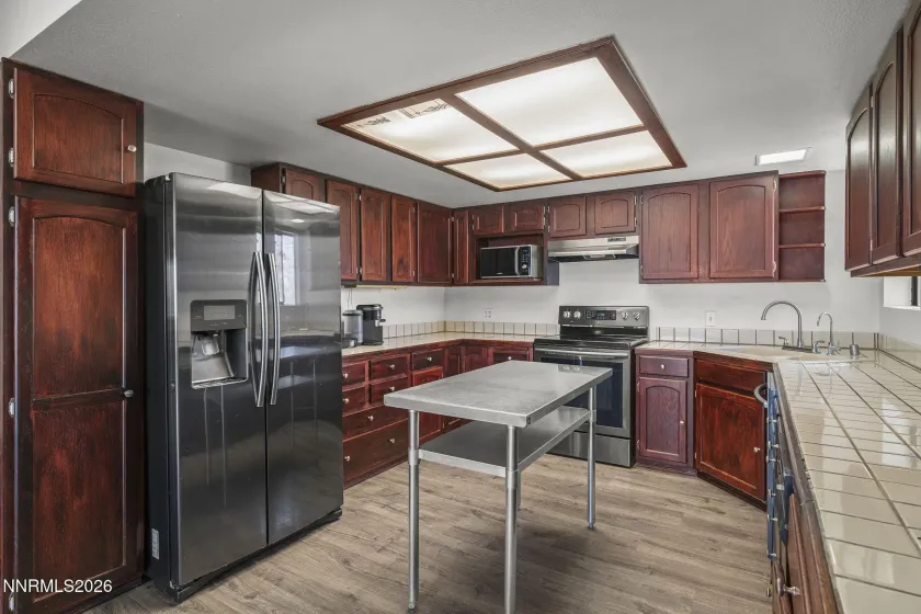 9906 Virginia, Reno, Nevada 89506, 4 Bedrooms Bedrooms, ,3 BathroomsBathrooms,Residential,Residential,Virginia,260002677