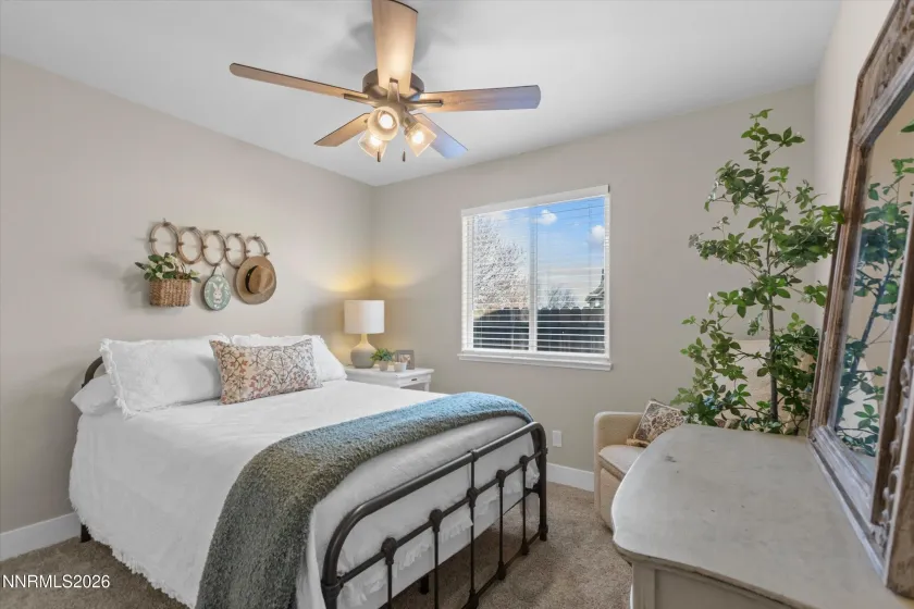 2790 Fairwood, Reno, Nevada 89502, 3 Bedrooms Bedrooms, ,2 BathroomsBathrooms,Residential,Residential,Fairwood,260002678