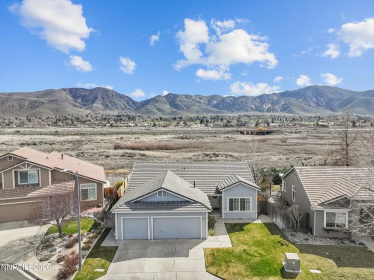 2790 Fairwood, Reno, Nevada 89502, 3 Bedrooms Bedrooms, ,2 BathroomsBathrooms,Residential,Residential,Fairwood,260002678