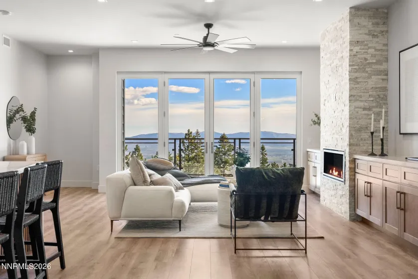 323 Tramway, Stateline, Nevada 89449, 2 Bedrooms Bedrooms, ,4 BathroomsBathrooms,Residential,Residential,Tramway,260002682