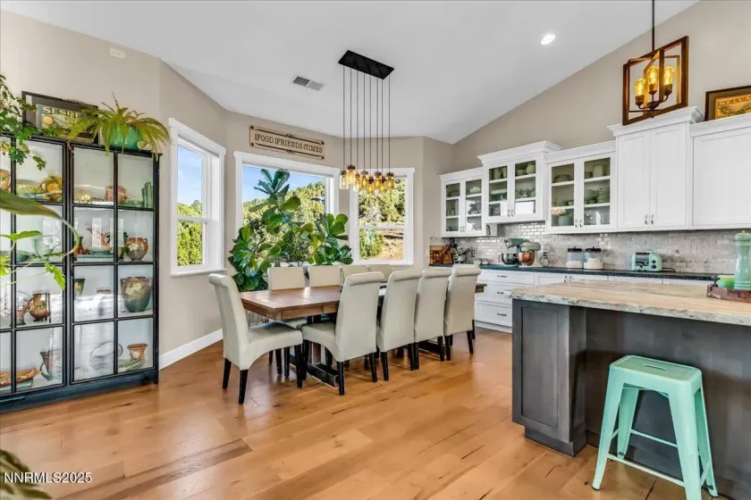 4610 Tybo, Reno, Nevada 89521, 5 Bedrooms Bedrooms, ,5 BathroomsBathrooms,Residential,Residential,Tybo,260002681