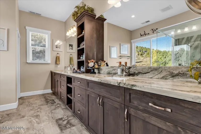 4610 Tybo, Reno, Nevada 89521, 5 Bedrooms Bedrooms, ,5 BathroomsBathrooms,Residential,Residential,Tybo,260002681