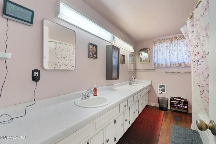 5049 Imus, Carson City, Nevada 89706, 4 Bedrooms Bedrooms, ,3 BathroomsBathrooms,Residential,Residential,Imus,260002683