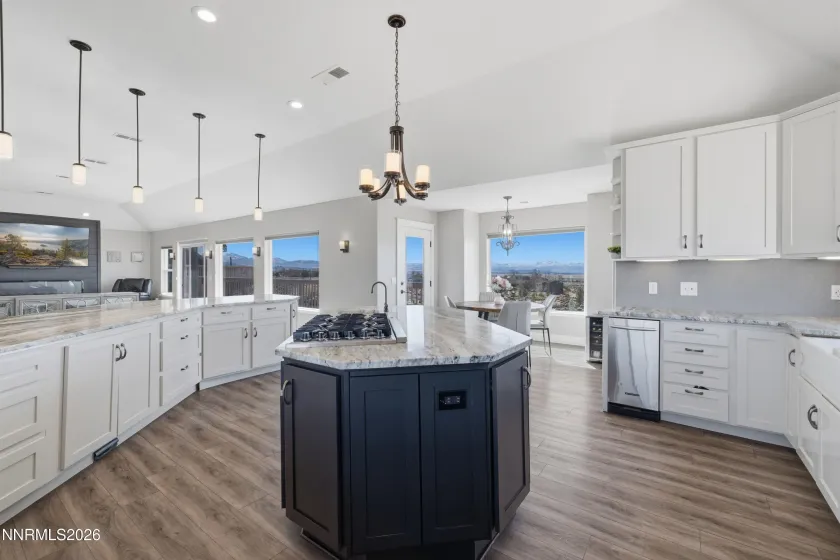 1717 Devon, Minden, Nevada 89423, 5 Bedrooms Bedrooms, ,7 BathroomsBathrooms,Residential,Residential,Devon,260002686