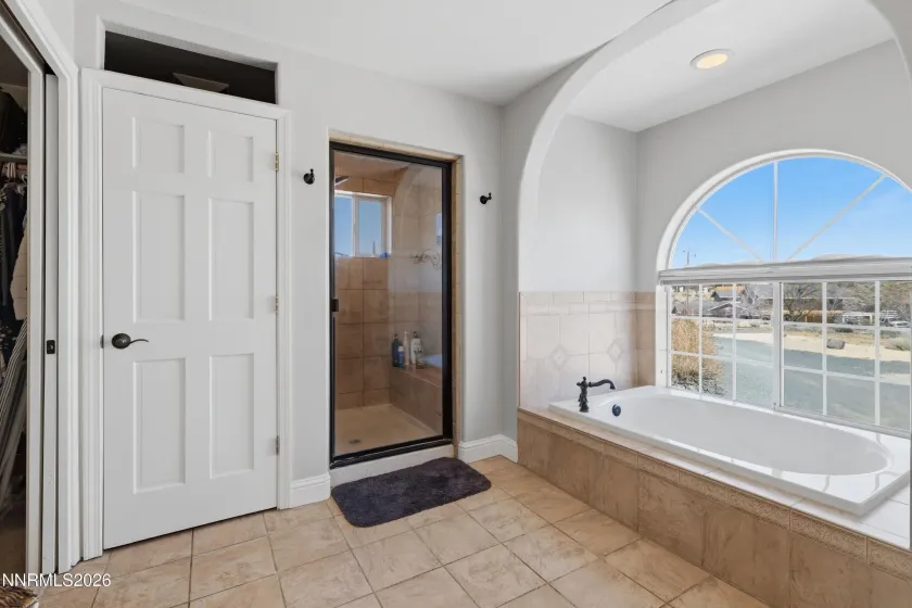 1717 Devon, Minden, Nevada 89423, 5 Bedrooms Bedrooms, ,7 BathroomsBathrooms,Residential,Residential,Devon,260002686