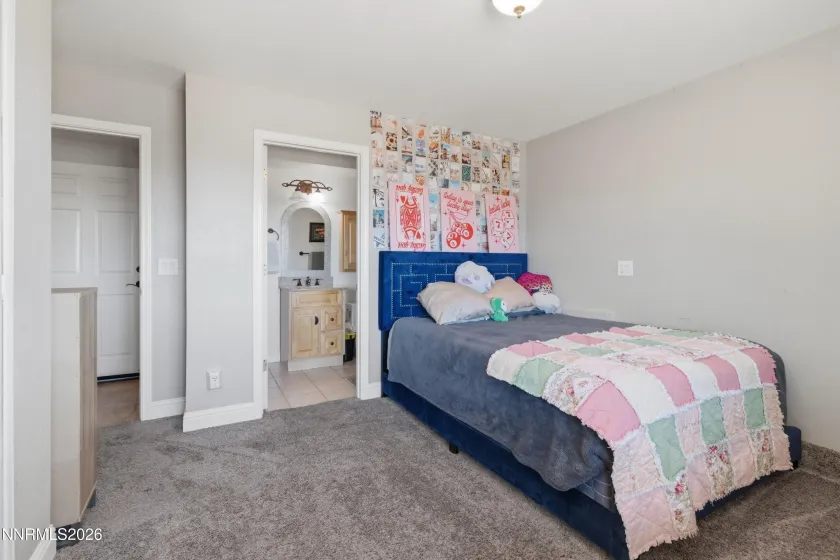 1717 Devon, Minden, Nevada 89423, 5 Bedrooms Bedrooms, ,7 BathroomsBathrooms,Residential,Residential,Devon,260002686