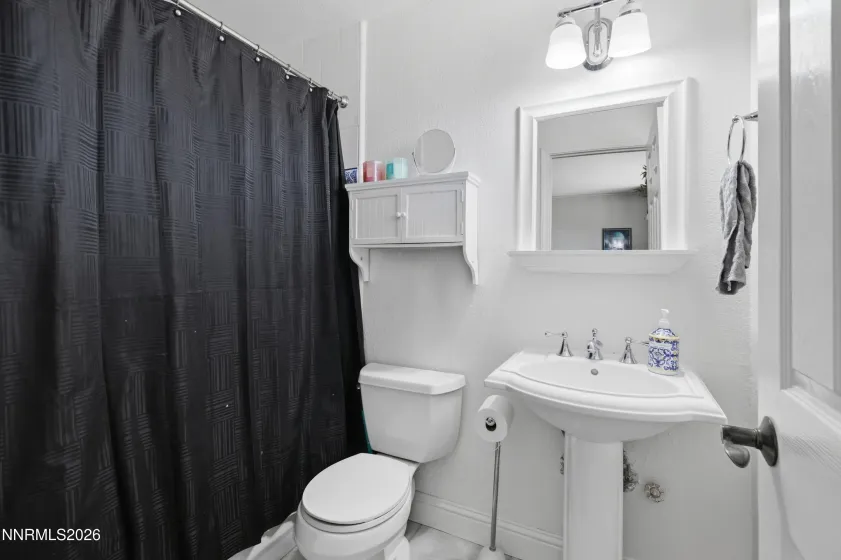 1717 Devon, Minden, Nevada 89423, 5 Bedrooms Bedrooms, ,7 BathroomsBathrooms,Residential,Residential,Devon,260002686