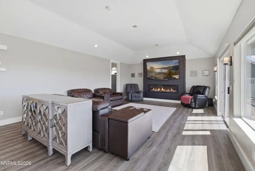 1717 Devon, Minden, Nevada 89423, 5 Bedrooms Bedrooms, ,7 BathroomsBathrooms,Residential,Residential,Devon,260002686