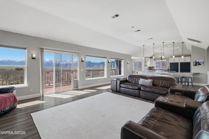 1717 Devon, Minden, Nevada 89423, 5 Bedrooms Bedrooms, ,7 BathroomsBathrooms,Residential,Residential,Devon,260002686