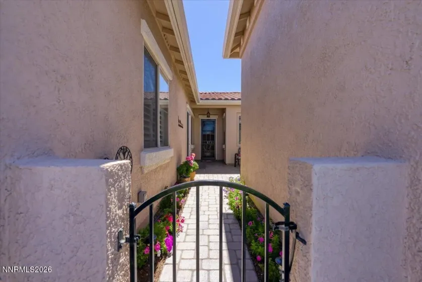 1750 Corleone, Sparks, Nevada 89434, 2 Bedrooms Bedrooms, ,3 BathroomsBathrooms,Residential,Residential,Corleone,260002688