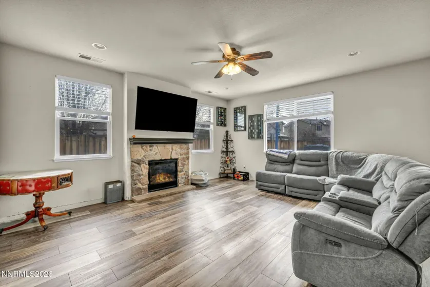 3667 Ancestor, Sparks, Nevada 89436, 4 Bedrooms Bedrooms, ,3 BathroomsBathrooms,Residential,Residential,Ancestor,260002694