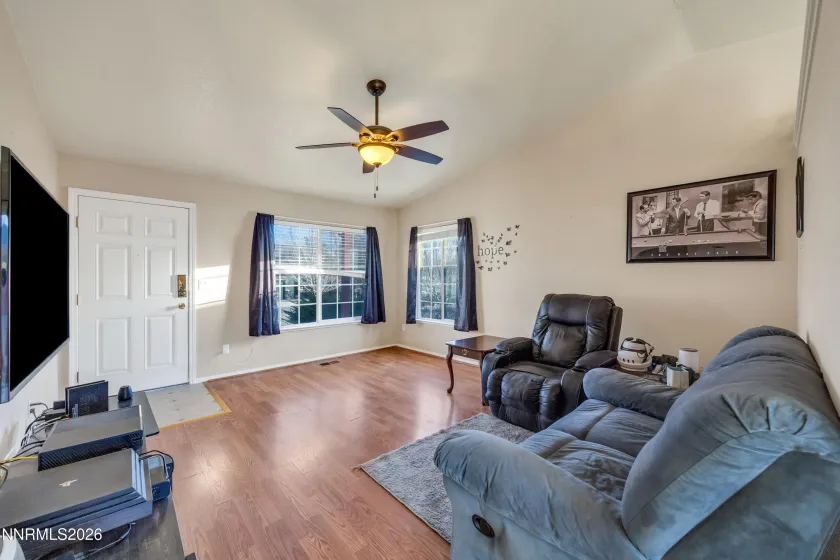 17391 Desert Lake, Reno, Nevada 89508, 3 Bedrooms Bedrooms, ,2 BathroomsBathrooms,Residential,Residential,Desert Lake,260002696