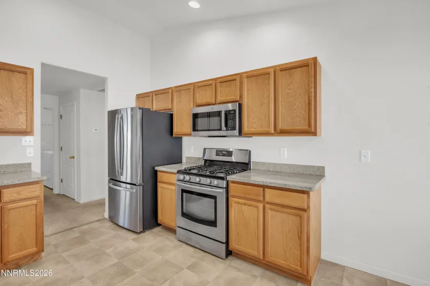 1382 White Bluffs, Fernley, Nevada 89408, 3 Bedrooms Bedrooms, ,2 BathroomsBathrooms,Residential,Residential,White Bluffs,260002679