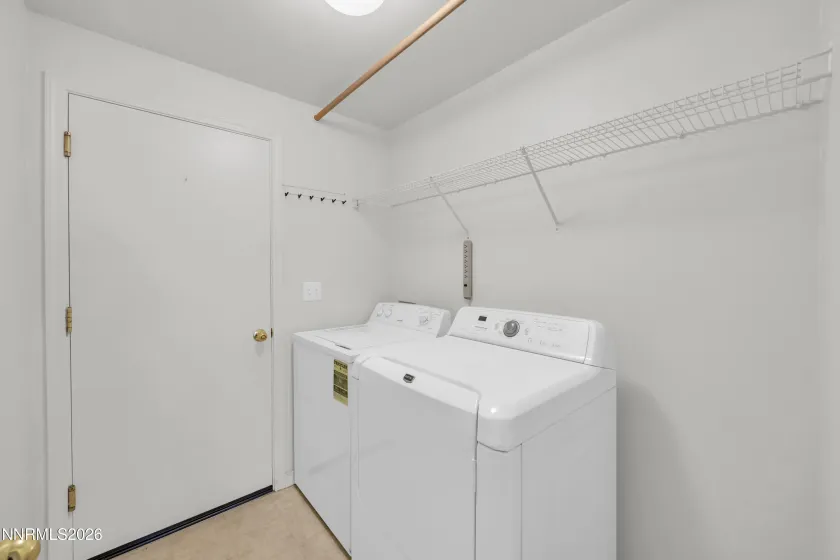 1382 White Bluffs, Fernley, Nevada 89408, 3 Bedrooms Bedrooms, ,2 BathroomsBathrooms,Residential,Residential,White Bluffs,260002679